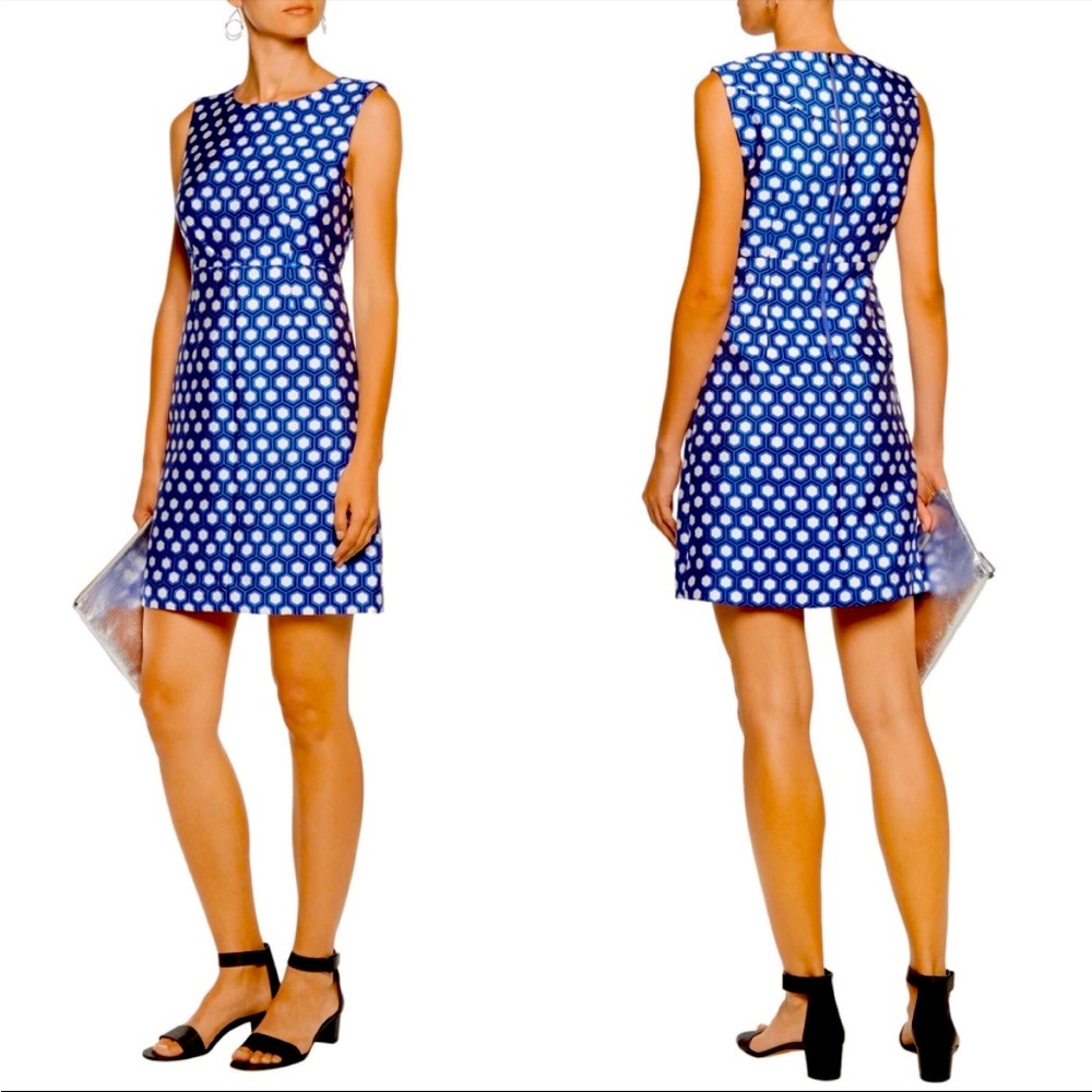 DVF geometric blue white and black dress size 4. Excellent condition barely worn